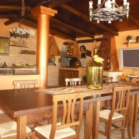 Chalet Rustico Holiday home Sessa Aurunca